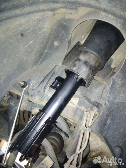 Передний пневмобаллон Range Rover 3 (L322)