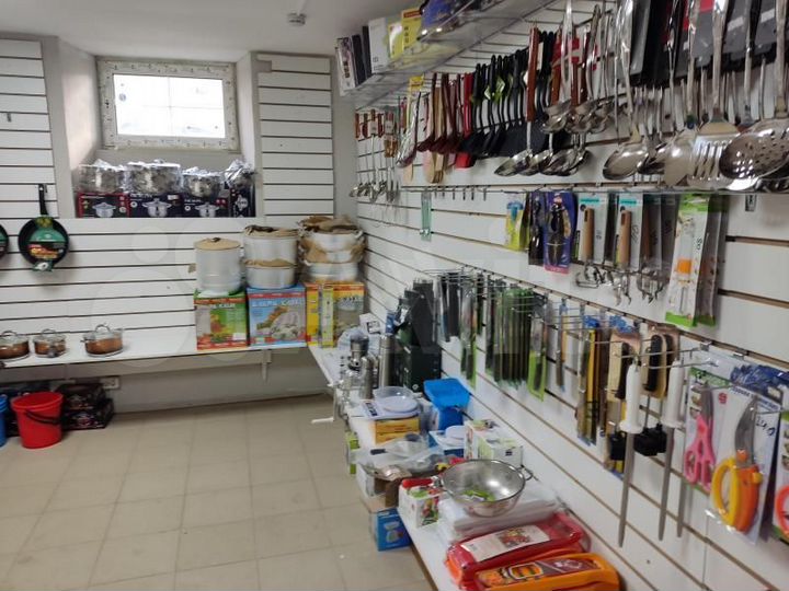 Аренда пл. 12 м2 под магазин, м. Авиамоторная