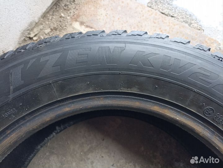Kumho I'Zen KW22 195/65 R15