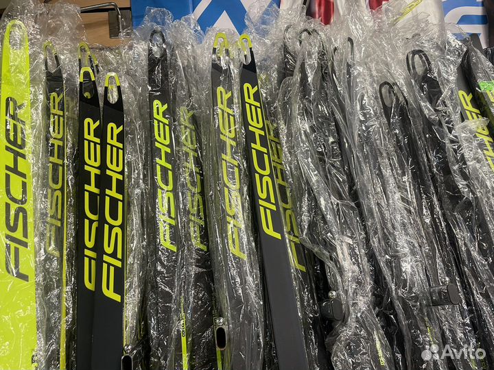 Беговые лыжи Fischer RCS skate 22-23
