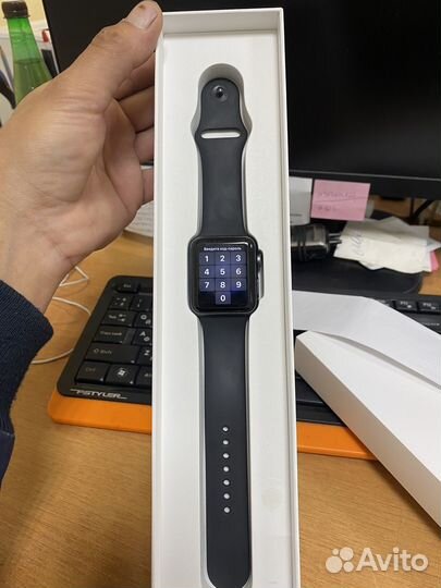 Часы эйпл watch 3