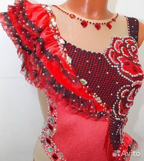 Купальник для художественной гимнастики