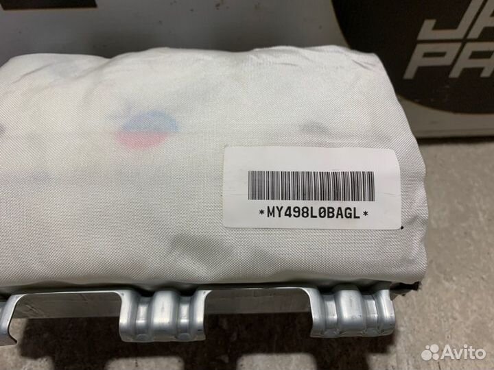 Подушка безопасности пассажирская (в торпедо) Mazd