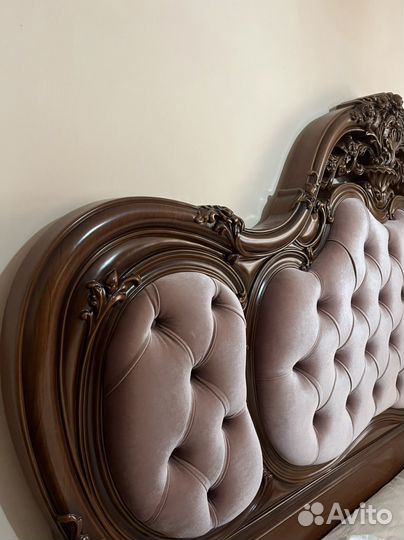 Спальный гарнитур- Китай