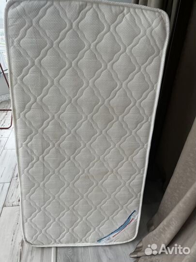 Матрас в детскую кроватку бу