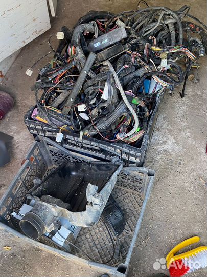 Разбор priora хэтчбек 2013г