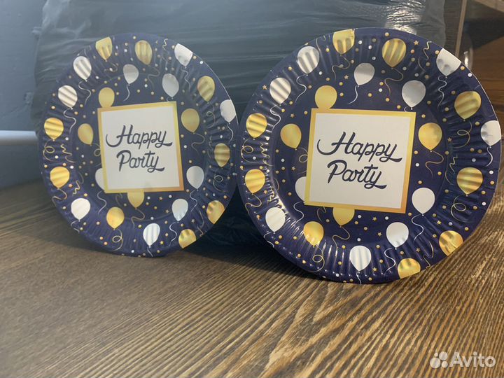 Продаю тарелки бумажные D180. Столовые