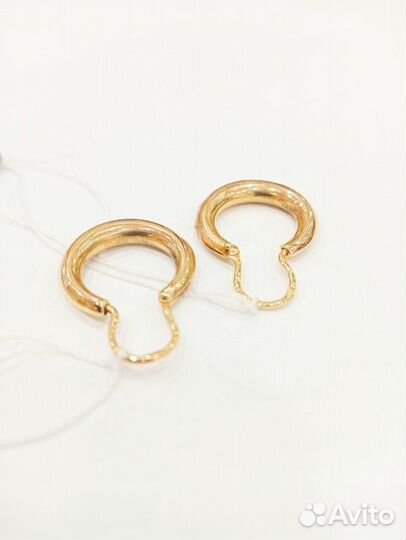 Золотые серьги