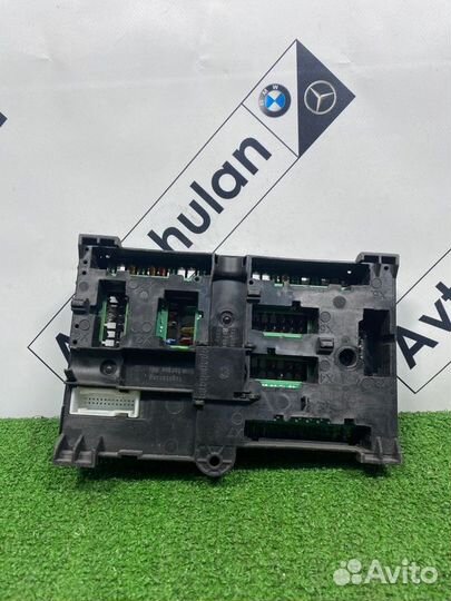 Блок предохранителей задний Bmw 5-Series G30