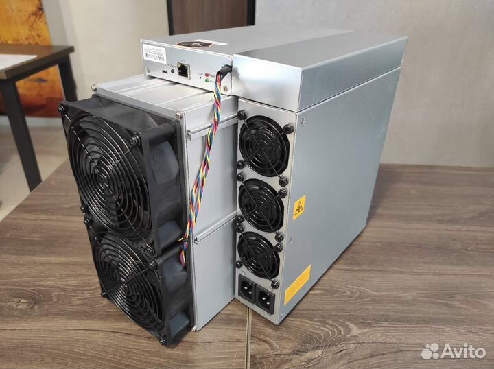 Antminer S19J Pro+ 120T