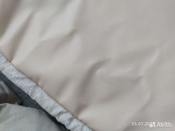 Лежанка для кошек и собак. Новая