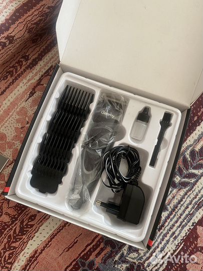 Машинка для стрижки волос Geemy GM-6053