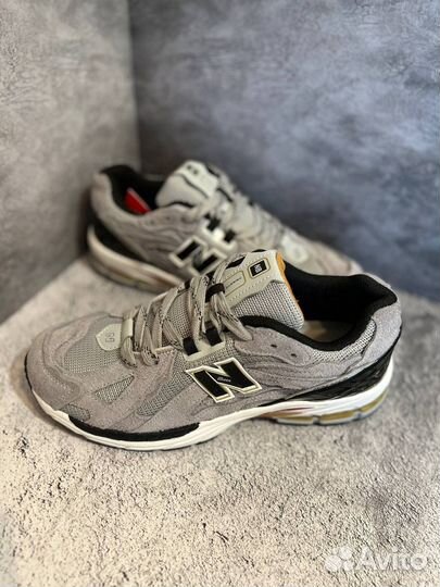 Кроссовки мужские new balance