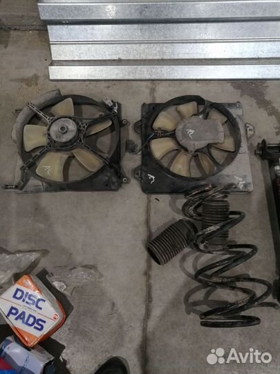 Запчасти на Карину 2001 года