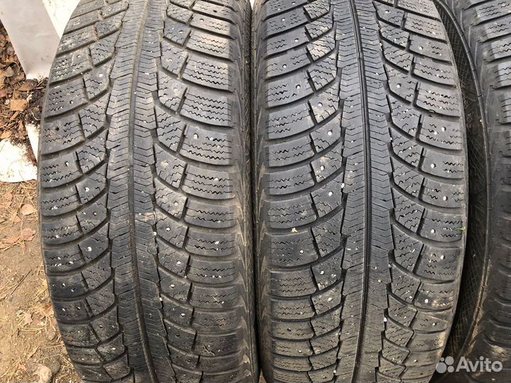 Gislaved Nord Frost 5 235/65 R17