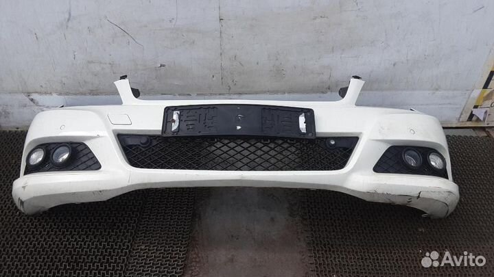 Бампер передний Mercedes-Benz C-Class