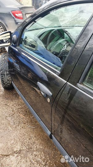 Renault sandero В разборе