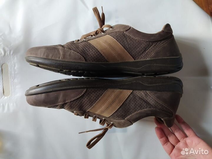 Ralf Ringer 46, Ecco 38