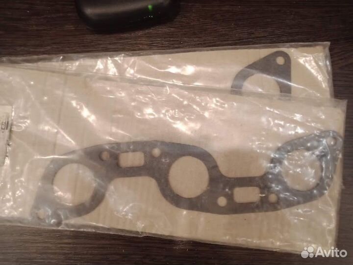 Прокладка выпускного коллектора на Nissan Infiniti