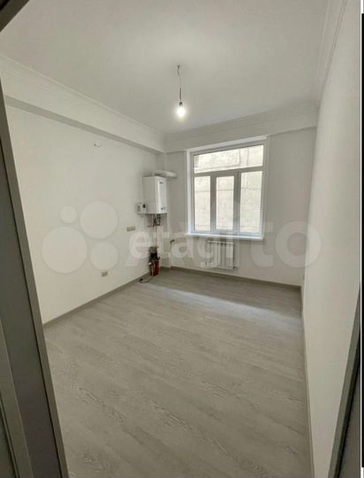 3-к. квартира, 80 м², 1/11 эт.