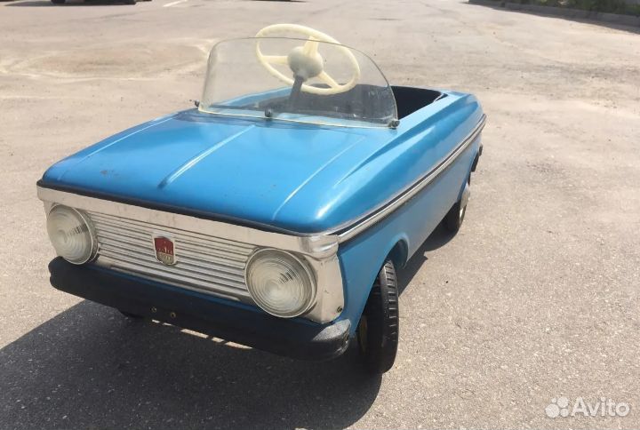 Педальный москвич СССР