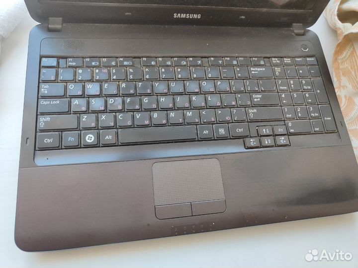 Продам ноутбук NP-R540