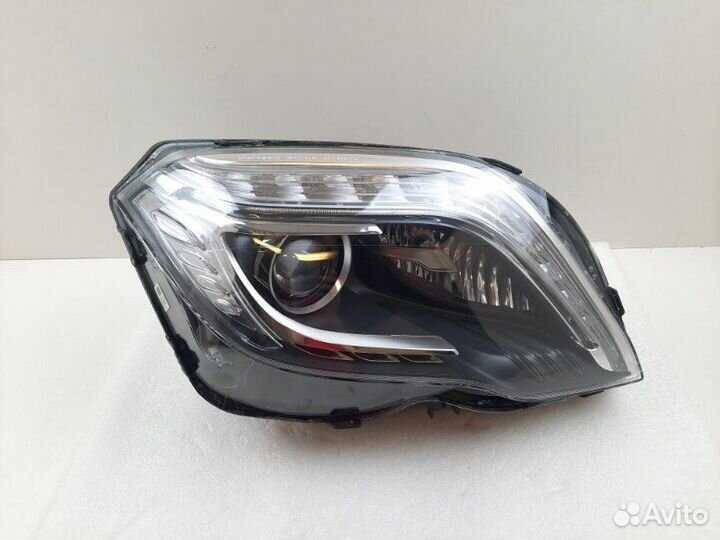 Фара правая Mercedes-Benz Glk X204 2012-2015