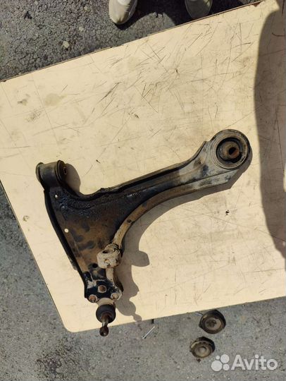 Рычаг передний Opel Vectra A Опель вектра а