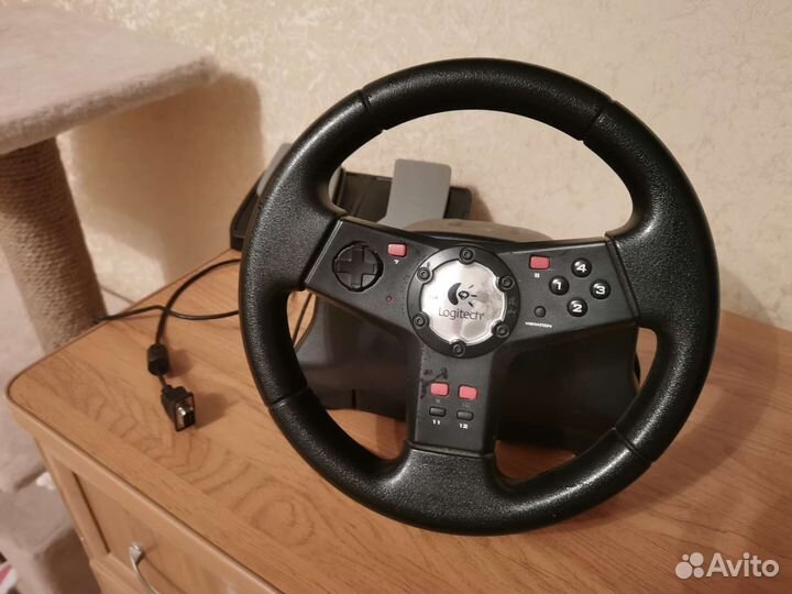 Игровая приставка руль