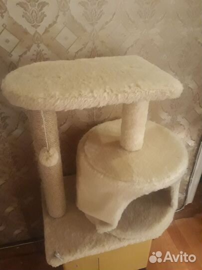 Домик для кошки с когтеточкой