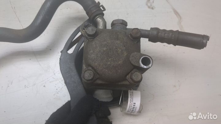 Гур Nissan Almera N16, 2005