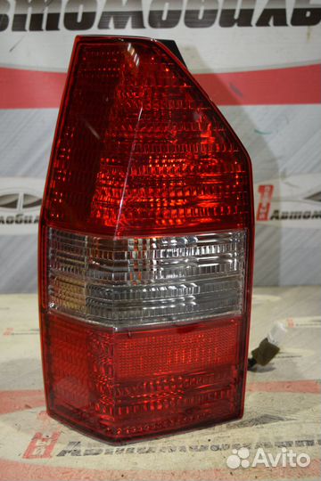 Стоп лево c Mitsubishi Chariot Grandis N84W 4G64