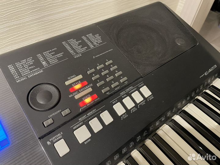 Синтезатор yamaha psr e423