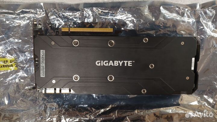 Gigabyte GTX1080 8Gb и старинная evga GTX280 1Gb