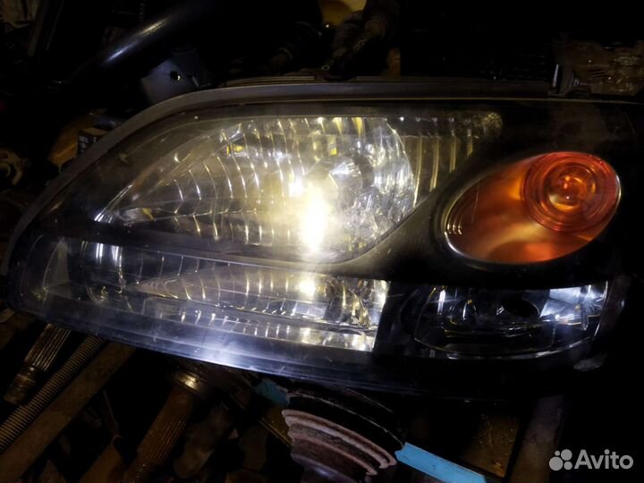 Subaru legacy BH5 Фара передняя левая