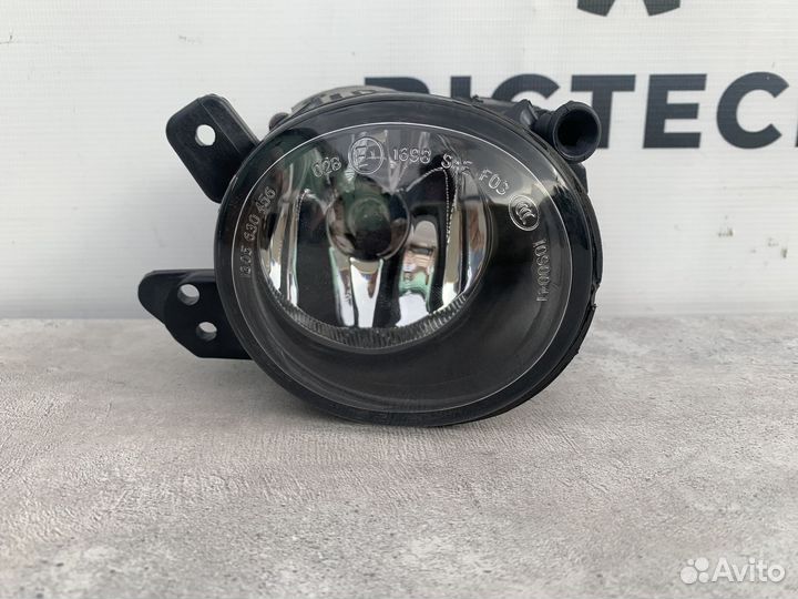 Фара противотуманная правая W164 A2518200856