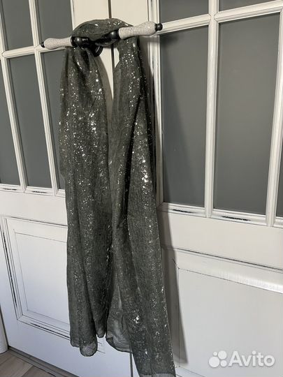 Палантины, платки, шарфы новые