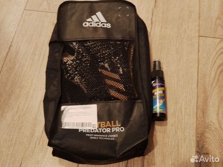 Вратарские перчатки adidas predator pro