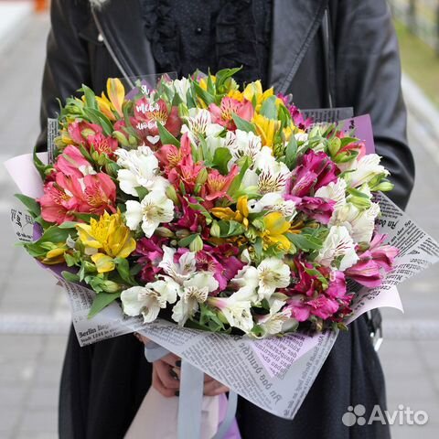 Букет из альстромерий