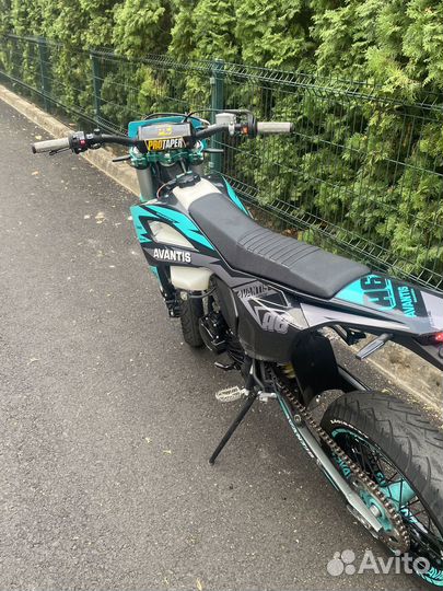 Avantis a6 lux motard