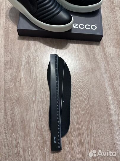 Слипоны ecco soft 9 36,41 размер