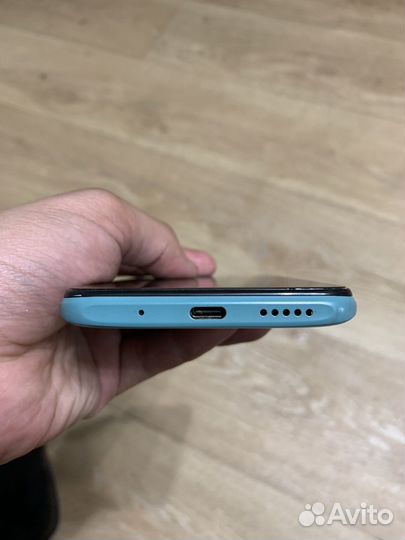Xiaomi Poco C40, 3/32 ГБ