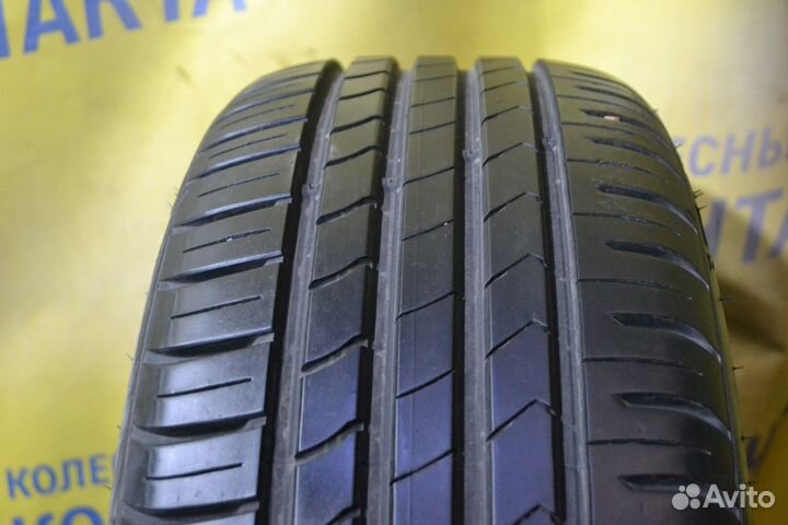 Kumho Ecsta HS51 215/50 R17