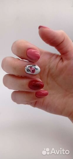 Мастер маникюра и педикюра