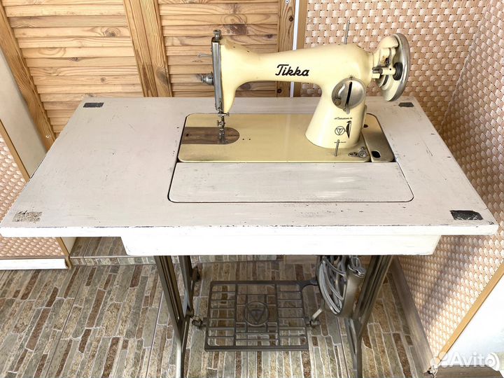 Швейная машинка tikkakoski