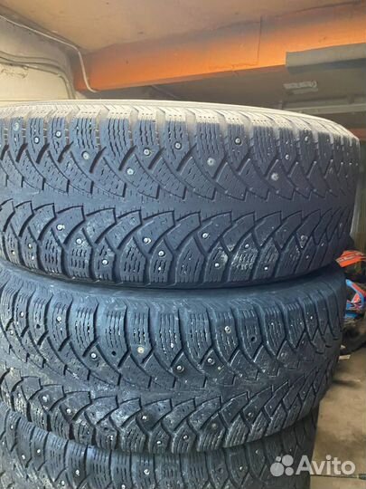 Nokian Tyres Hakkapeliitta Sport Utility 235/65 R17 108T