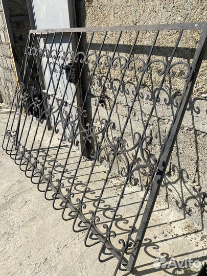 Решетки на окна 200х145