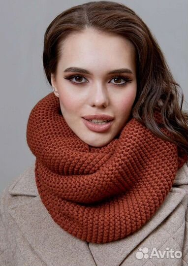 Комплект - женские зимние шапка и шарф (снуд)