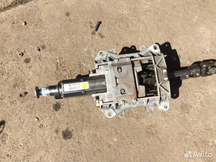 Рулевая колонка Volkswagen Touareg 1