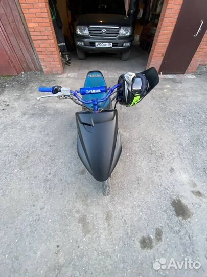 Скутер Yamaha